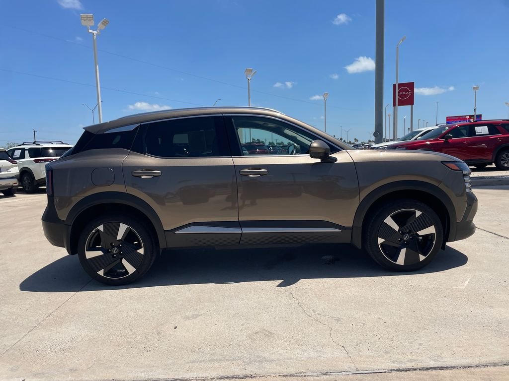 Used 2025 Brown Nissan SR image 6