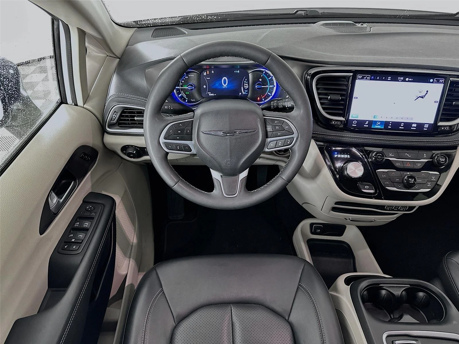 2024 Chrysler Pacifica PHEV Select - Photo 23