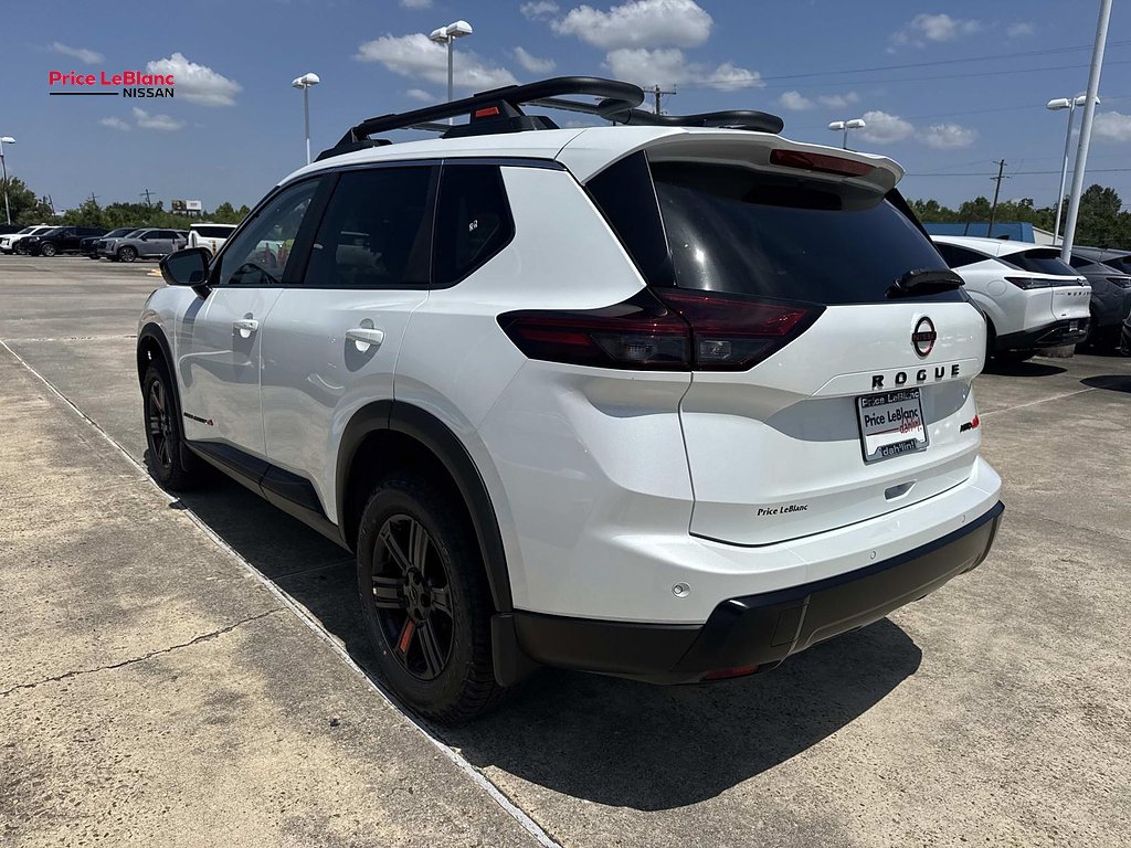 New 2026 Everest White Pearl TriCoat Nissan Rock Creek® image 5