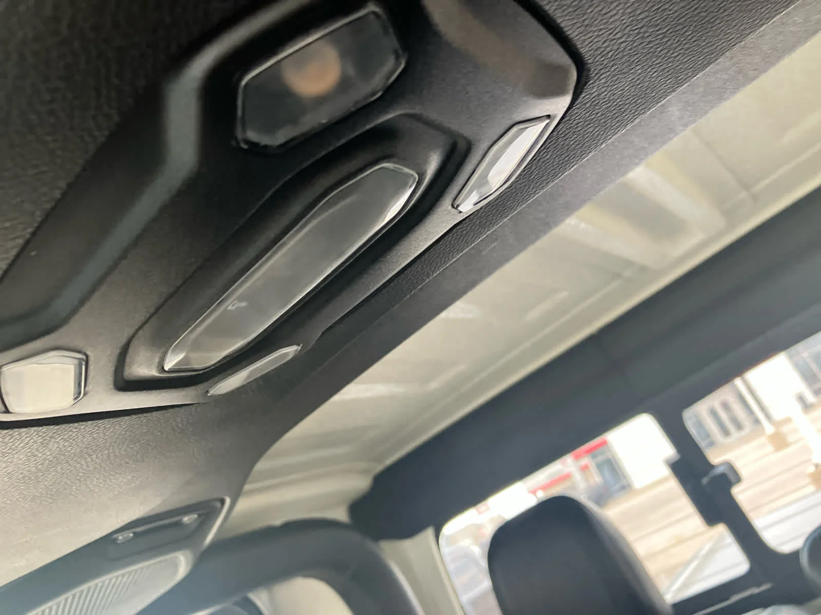 Used 2022 Sting-Gray Clearcoat Jeep Rubicon image 21