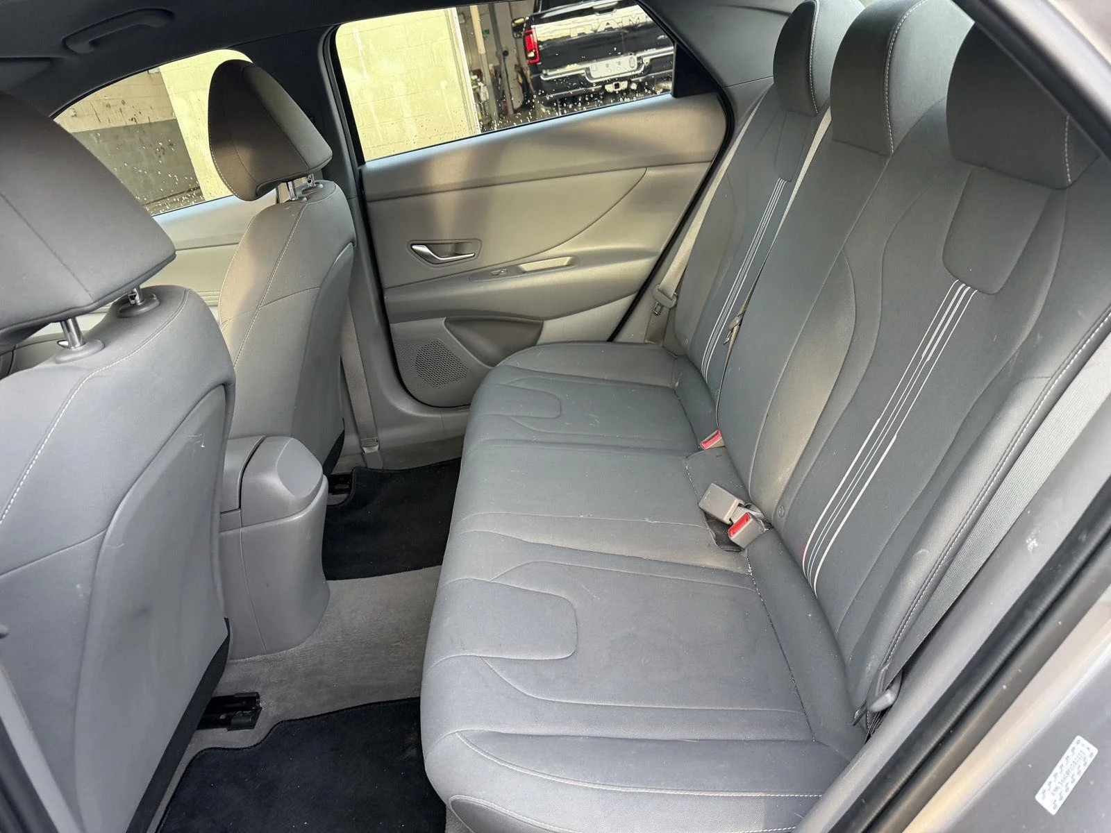 Used 2023 Fluid Metal Hyundai SEL image 15