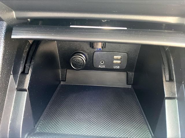 Used 2017 Black Subaru 2.5i image 28