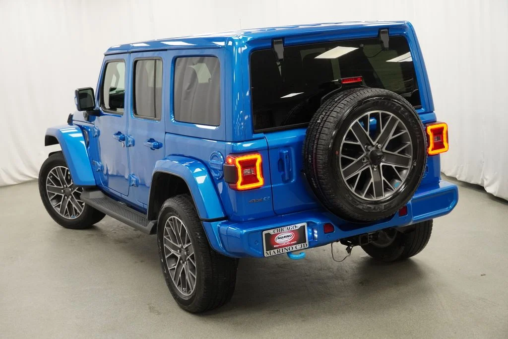 Used 2023 Blue Jeep High Altitude 4xe image 12