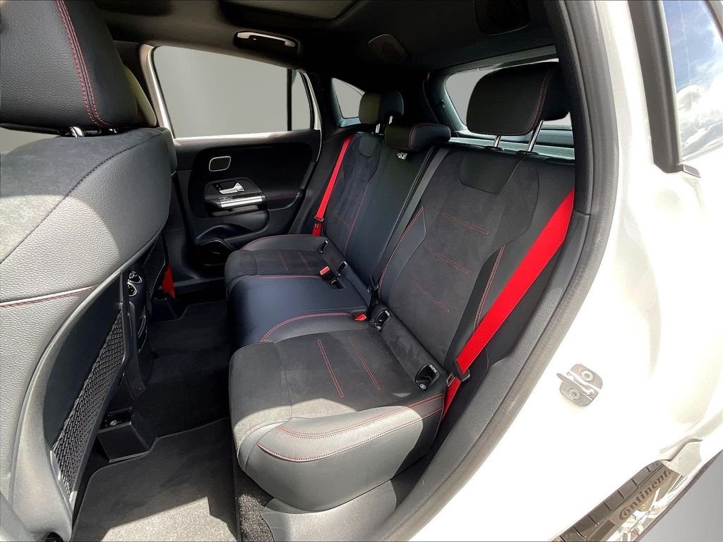 2025 Mercedes-Benz GLA GLA35 AMG - Photo 24
