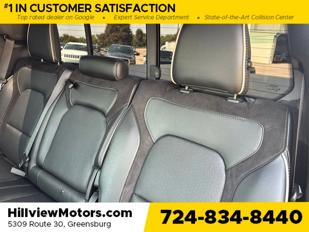 Used 2022 Diamond Black Ram Laramie image 17