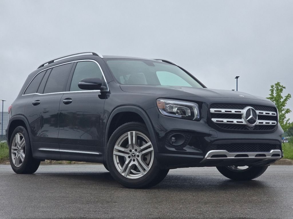 2023 Mercedes-Benz GLB GLB 250 4MATIC's photo