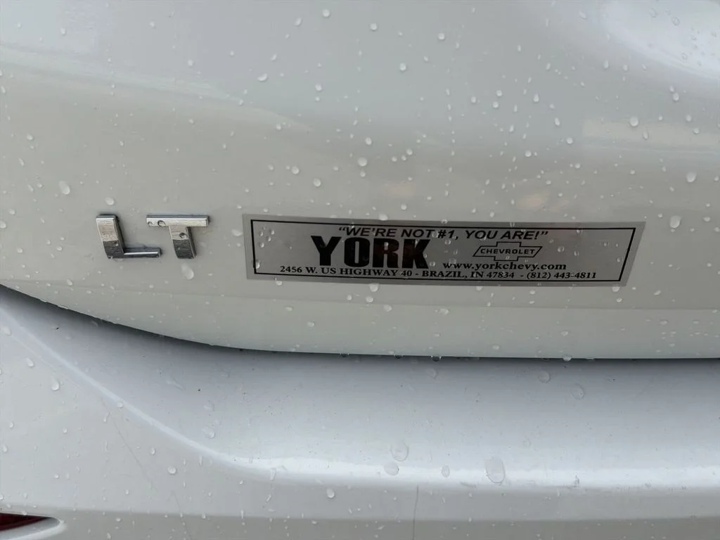 Used 2020 White Chevrolet LT image 30