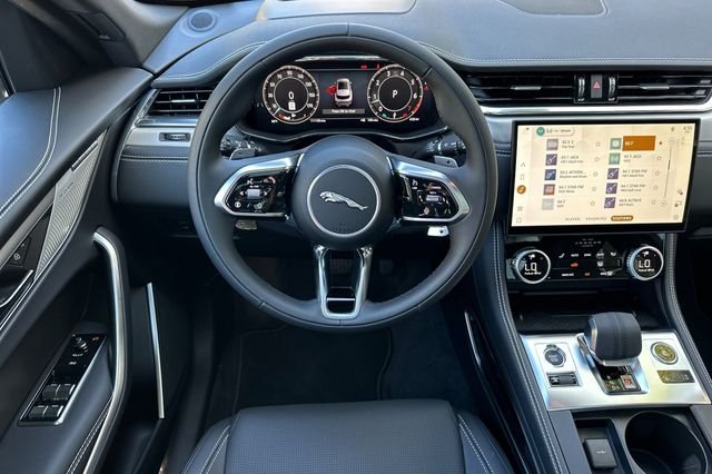 New 2026 Santorini Black Jaguar P250 R-Dynamic S image 13