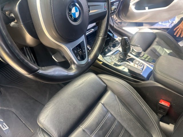 Used 2021 Blue Metallic BMW sDrive30i image 6