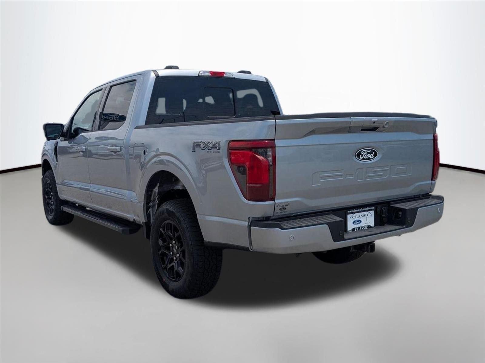New 2026 Iconic Silver Metallic Ford XLT image 7