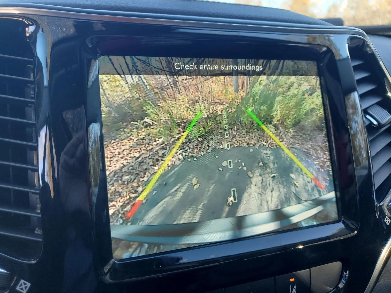 Used 2021 Diamond Black Crystal Pearlcoat Jeep Limited image 13