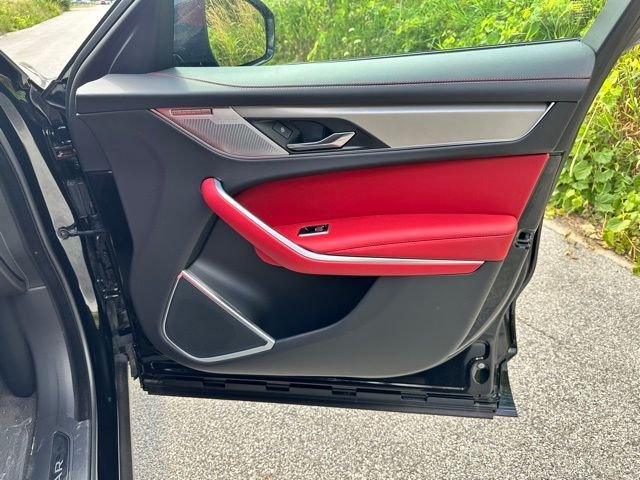 2026 Jaguar F-Pace R-Dynamic S - Photo 18