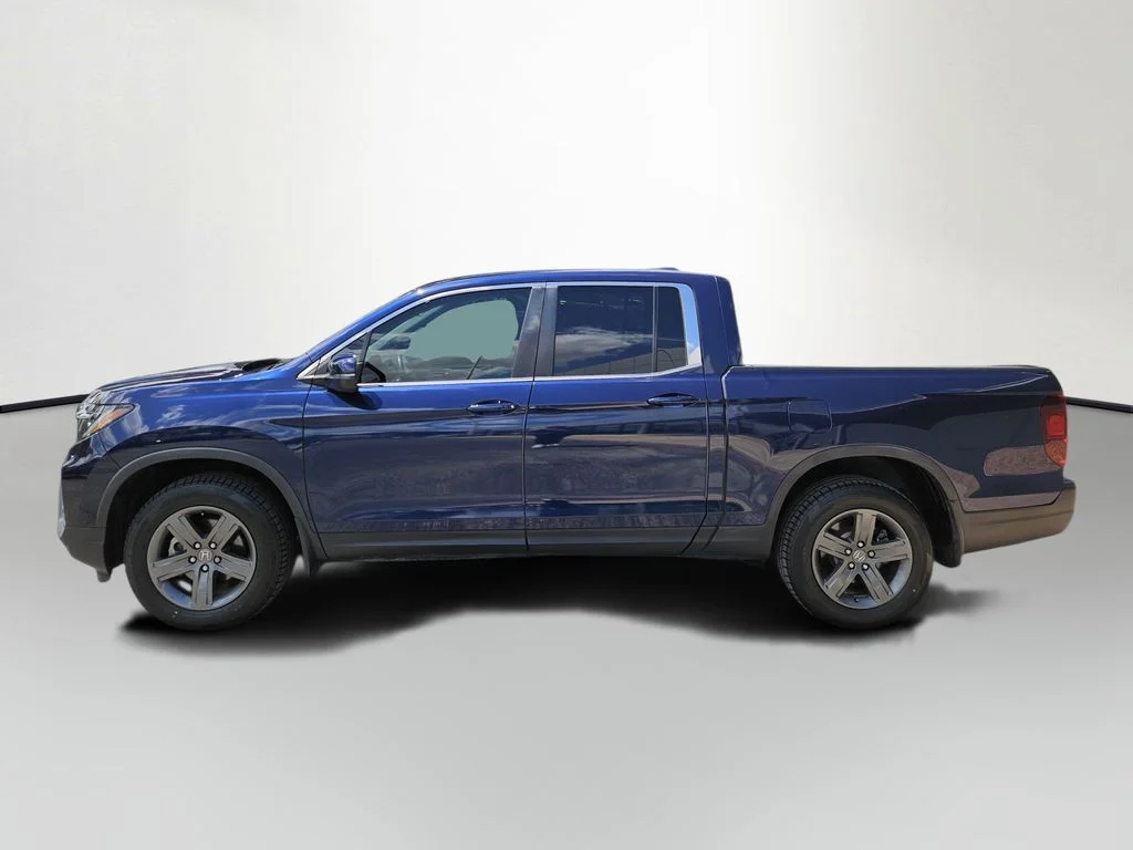 Used 2023  Honda RTL image 4