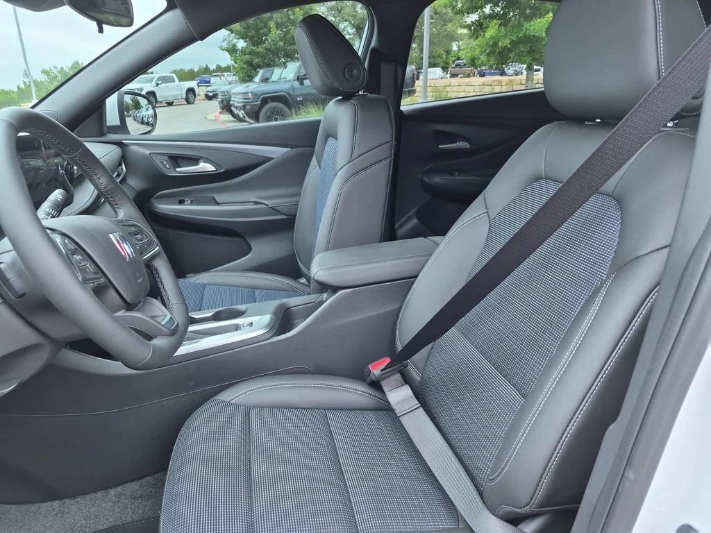 New 2026 Summit White Buick Preferred image 23