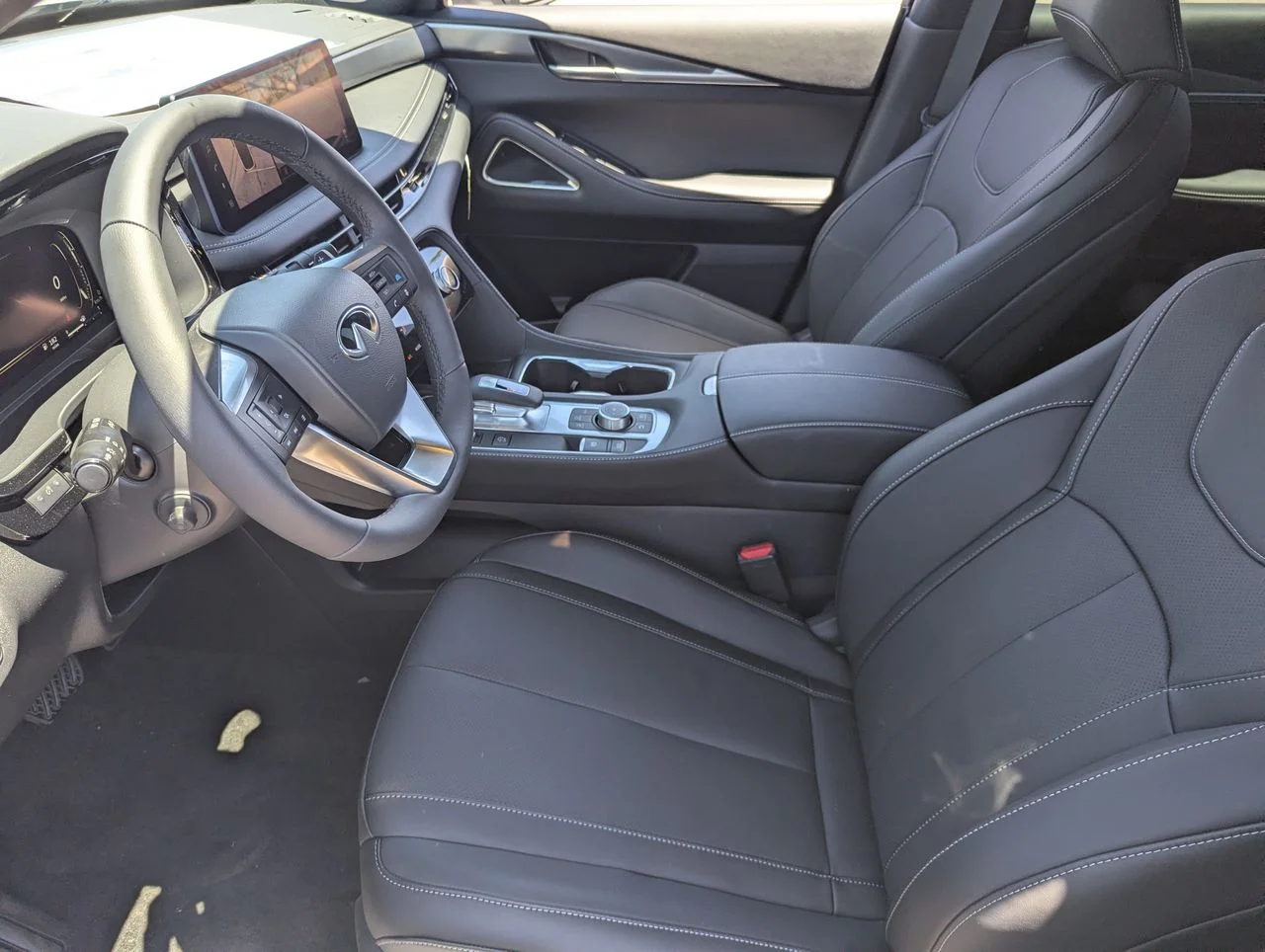 New 2027 HARBOR GRAY INFINITI Sport AWD image 12