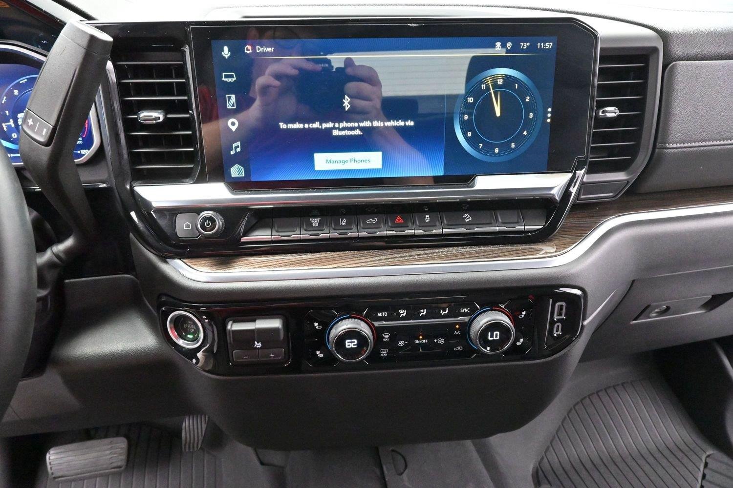 Used 2026 Lakeshore Blue Metallic Chevrolet LT image 22