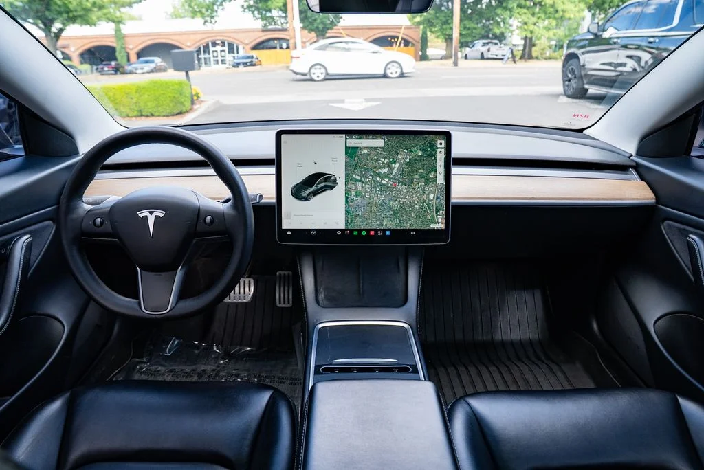 Used 2021 Gray Tesla Performance image 9