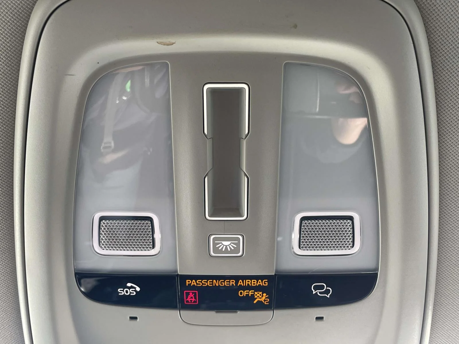 Used 2025 Silver Dawn Metallic Volvo Core image 23