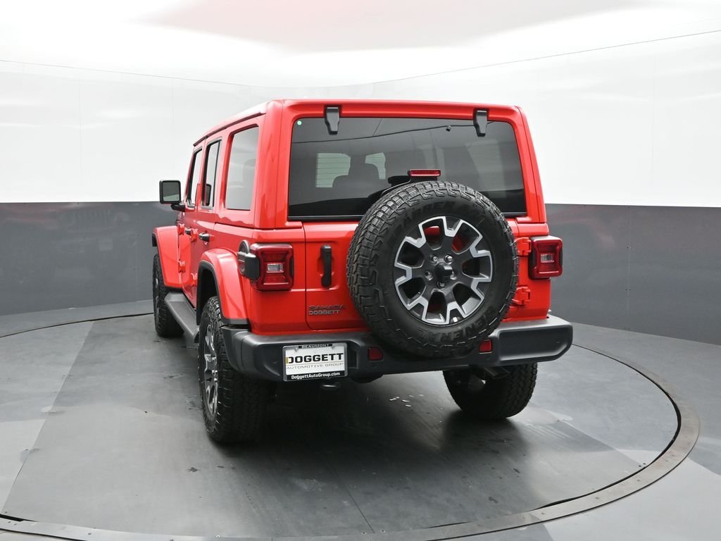 New 2025 Firecracker Red Clear-Coat Exterior Paint Jeep Sahara image 8