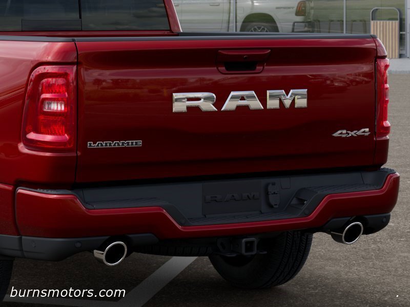 New 2026 Molten Red Pearl-Coat Exterior Paint RAM Laramie Southwest Edition image 13