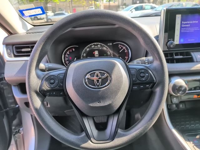 Used 2025 Silver Toyota XLE image 17