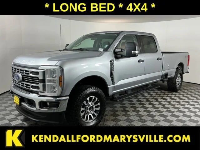 Used 2024  Ford XLT image 1