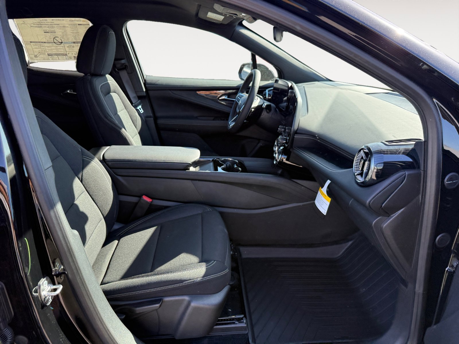 2026 Chevrolet Blazer EV LT - Photo 19