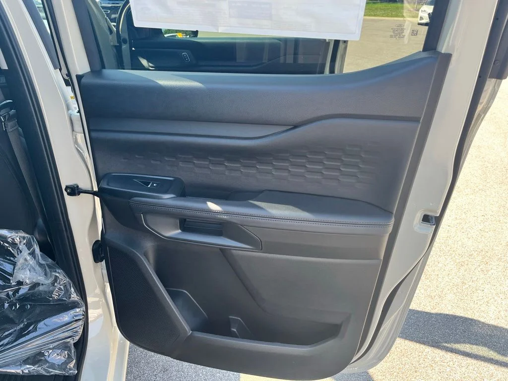 New 2026 Beige Ford XLT image 10