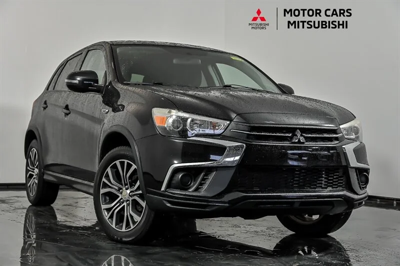 2018 Mitsubishi Outlander Sport 2.0 ES 2WD 5MT's photo