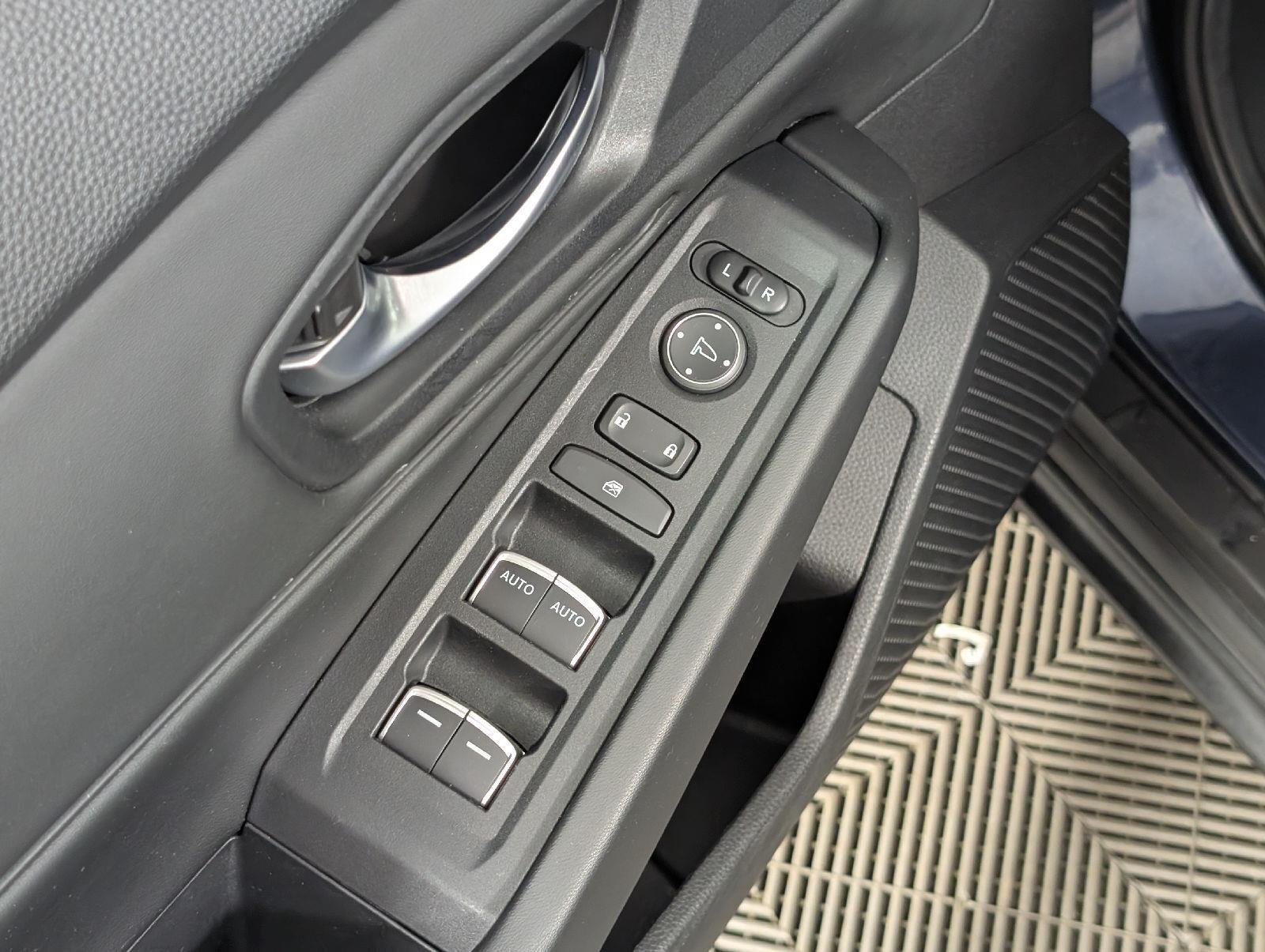 2024 Honda Accord EX - Photo 11