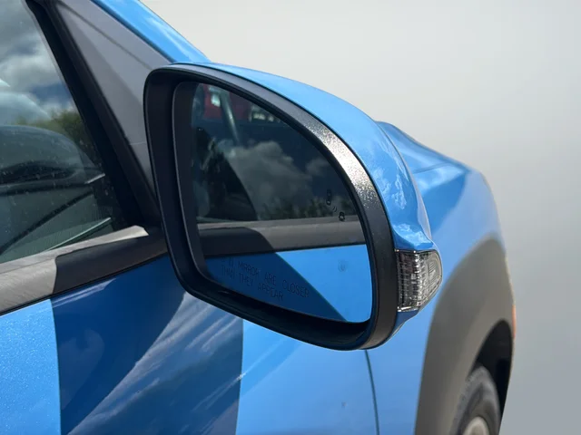 Used 2022 Blue Hyundai SEL image 11