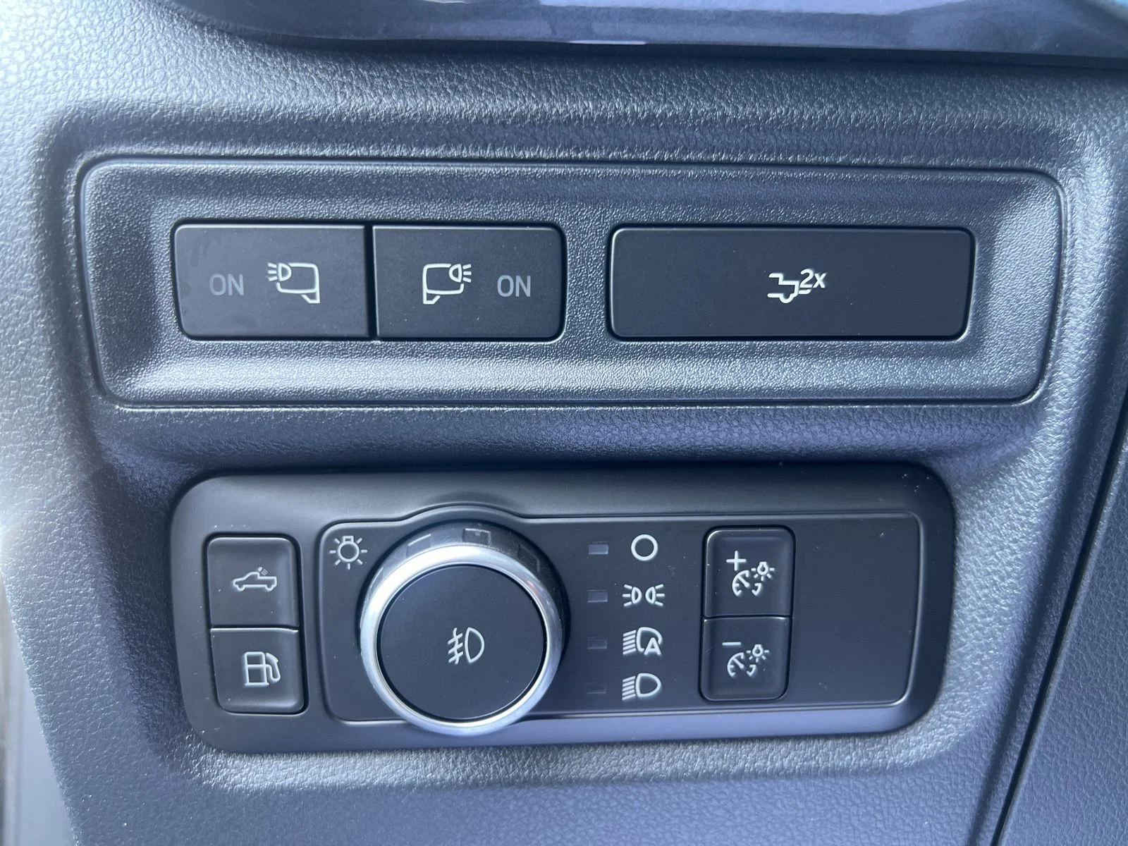 Used 2022 Black Metallic Ford XLT image 14