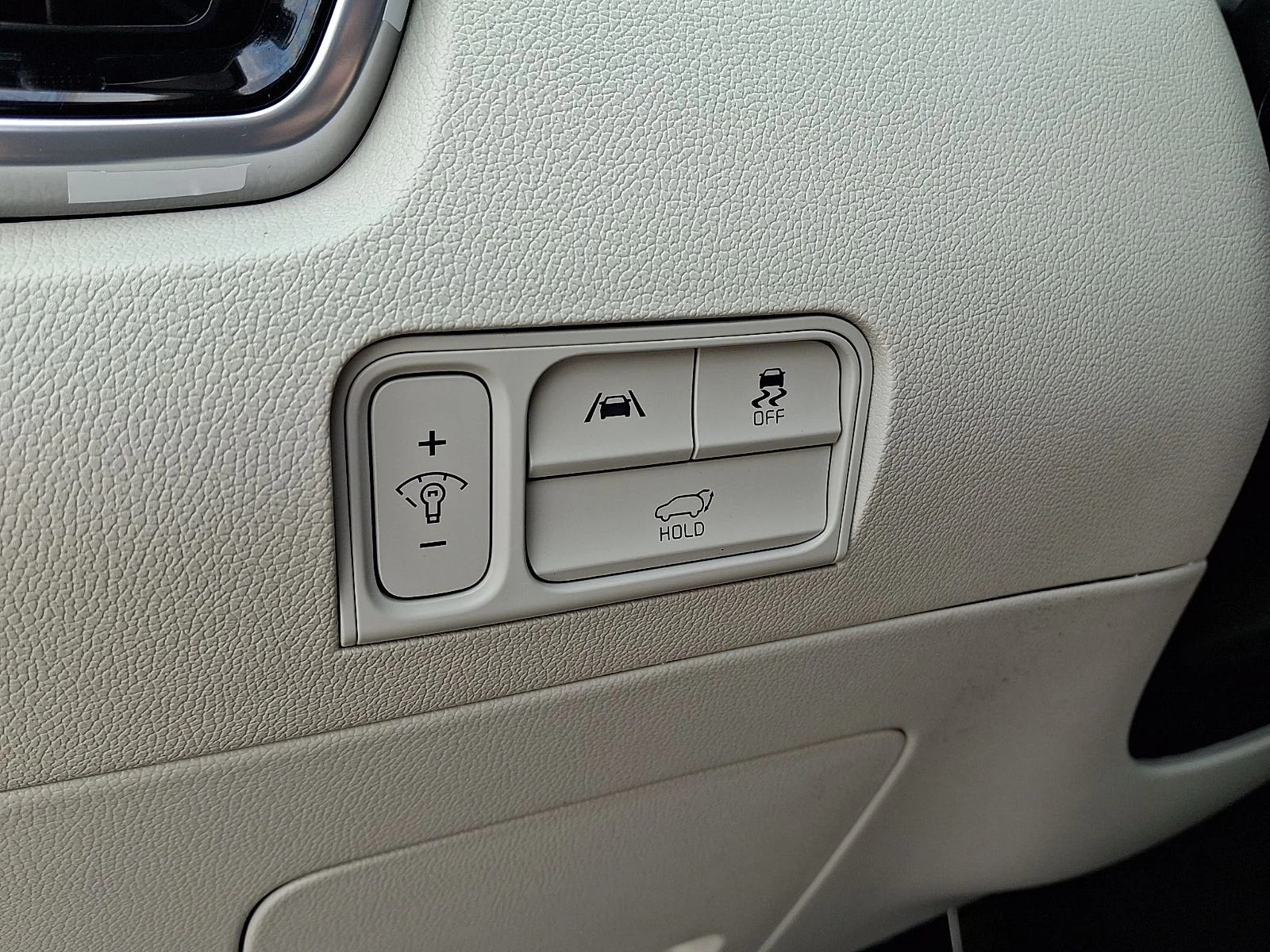 Certified Used 2023 White Kia SX Prestige image 24