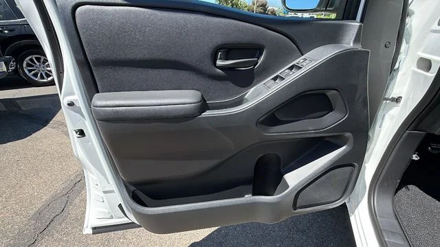 New 2026 Glacier White Nissan Crew Cab S image 17