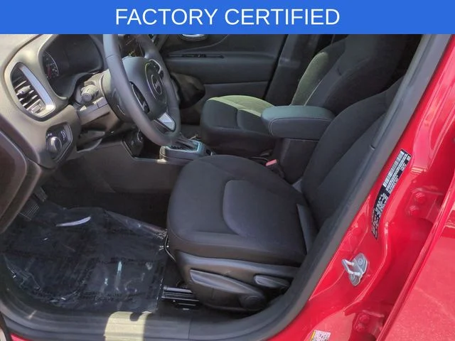 Used 2023 Red Jeep Latitude image 14