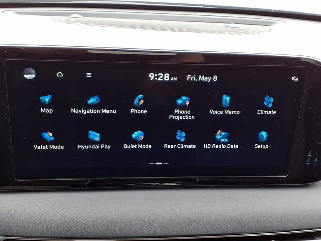 Used 2025 Silver Hyundai SEL image 15