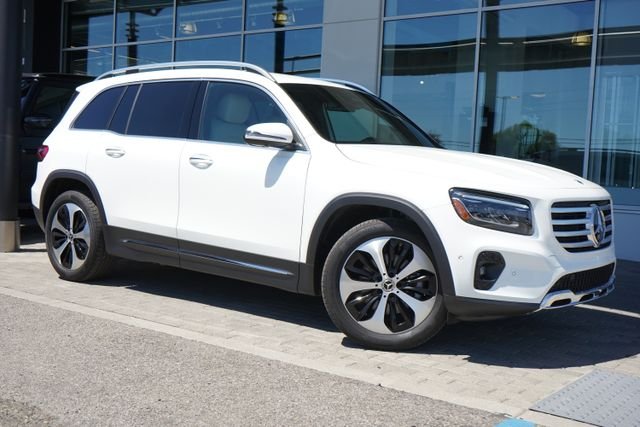 2025 Mercedes-Benz GLB GLB 250's photo