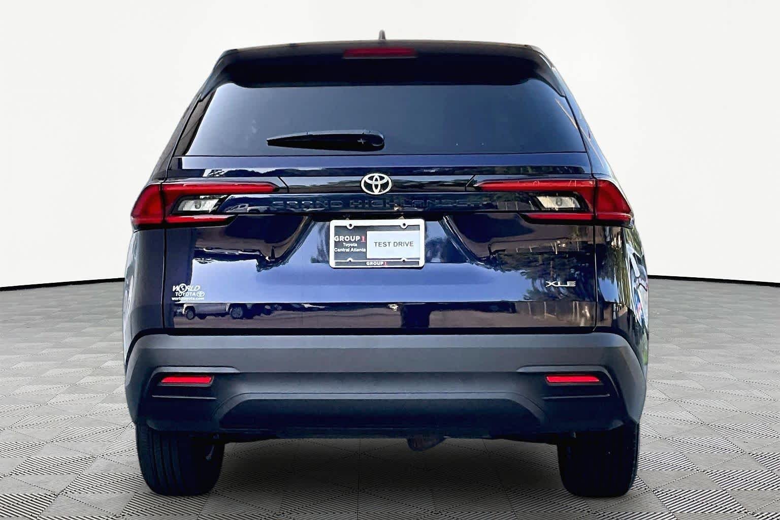 Used 2025 Blueprint Toyota XLE image 5