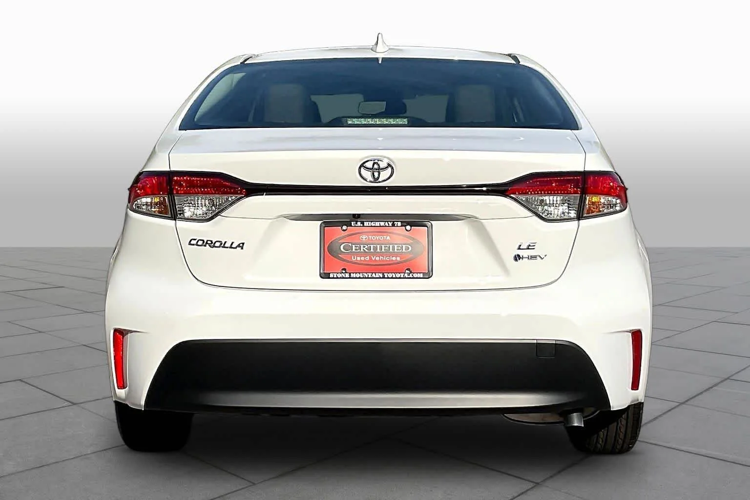 Used 2026 Ice Cap Toyota Hybrid LE image 5