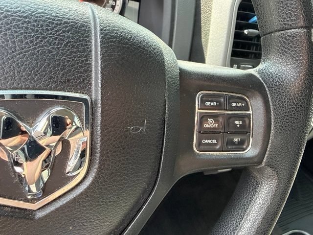 Used 2016 Blue Streak Pearlcoat Ram Express image 21