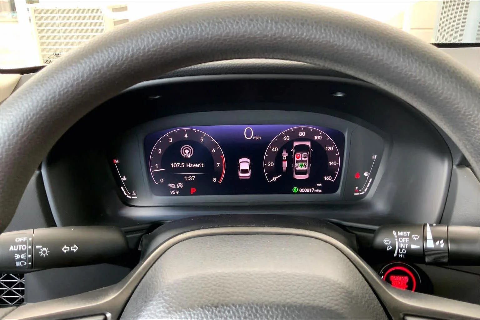 Used 2026 Solar Silver Metallic Honda SE image 26