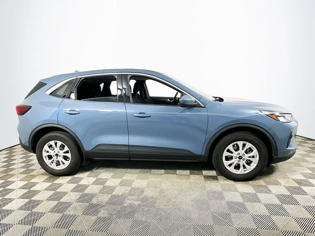 Certified Pre-Owned 2023 Ford Escape Active
