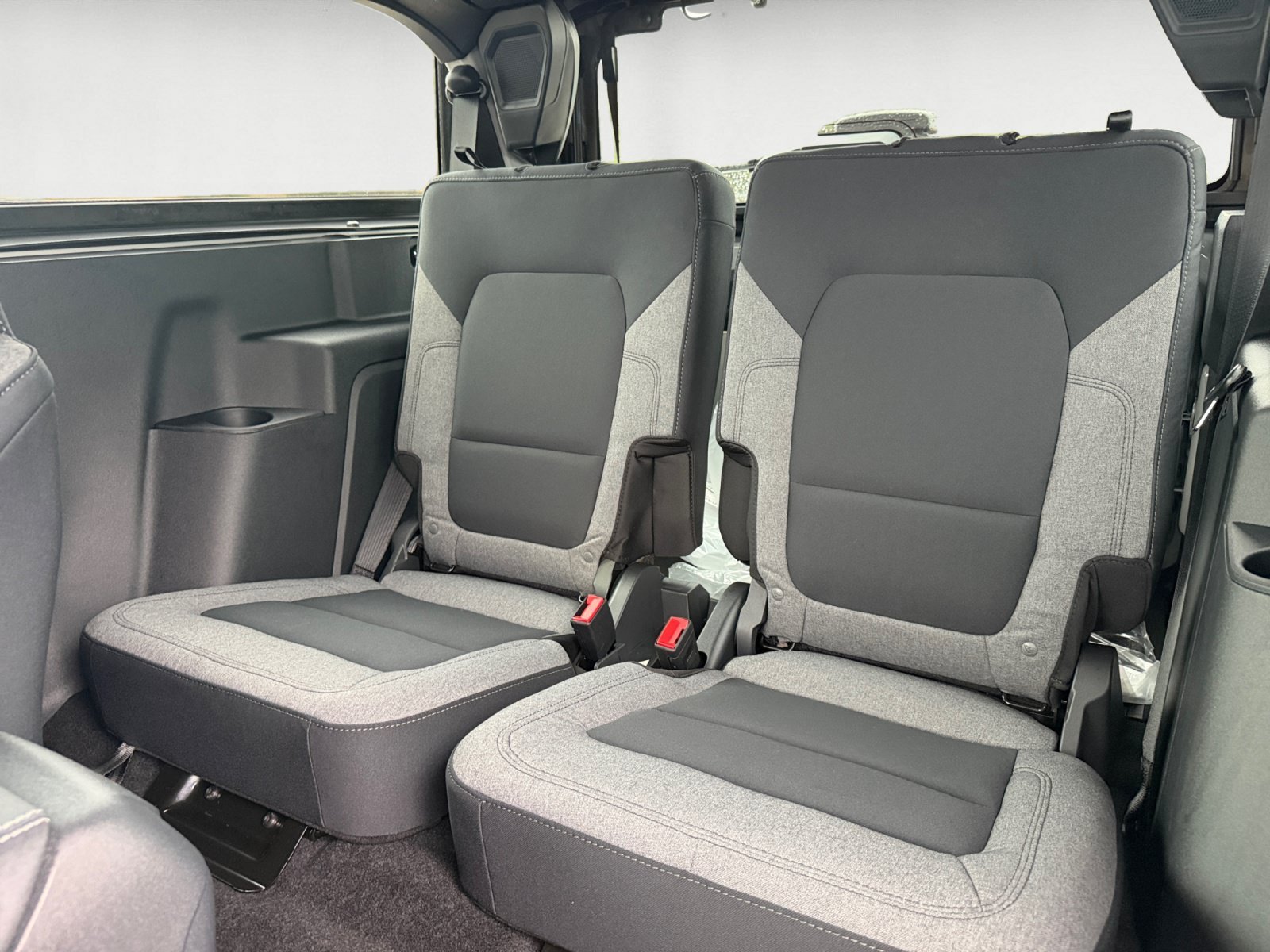 New 2026 Avalanche Gray Ford Base image 13