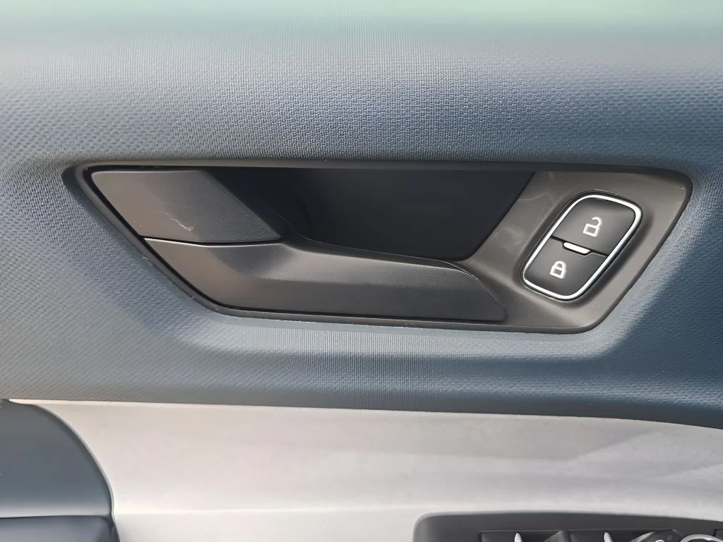 2026 Ford Maverick XLT - Photo 14
