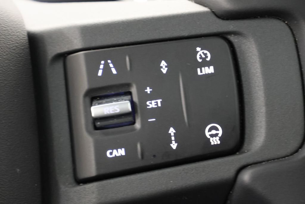 Used 2026 Fuji White Land Rover S image 19