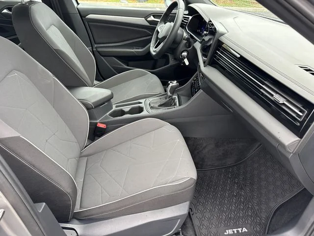 Used 2026 Silver Volkswagen 1.5T Sport image 15