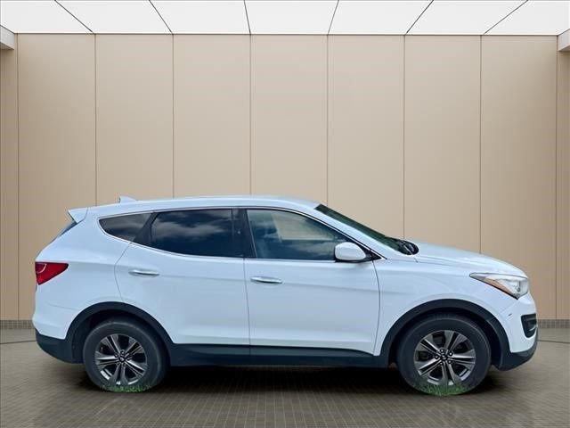 Used 2016 White Hyundai 2.4 Base image 12