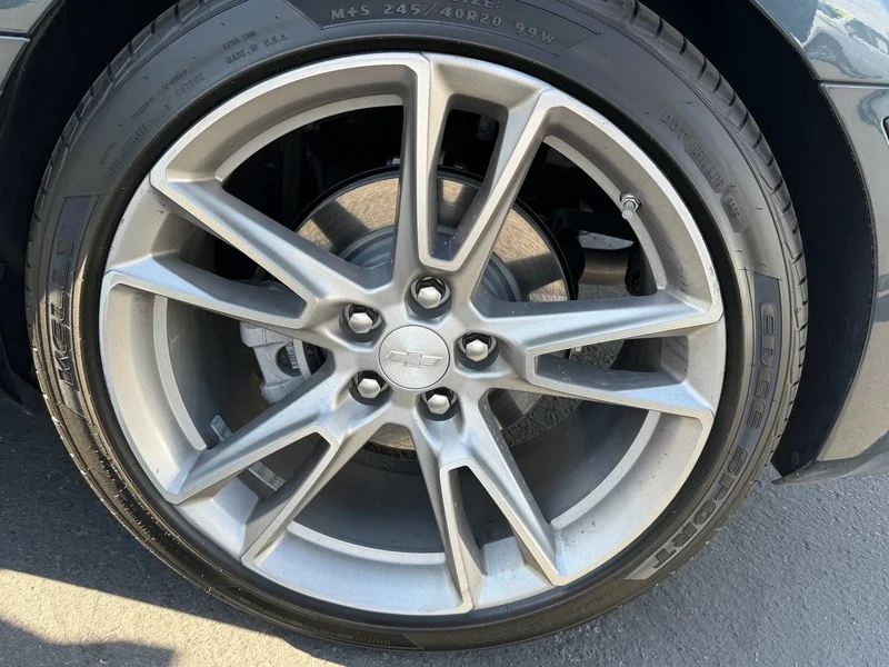 Used 2022 Shadow Gray Metallic Chevrolet LT1 image 22