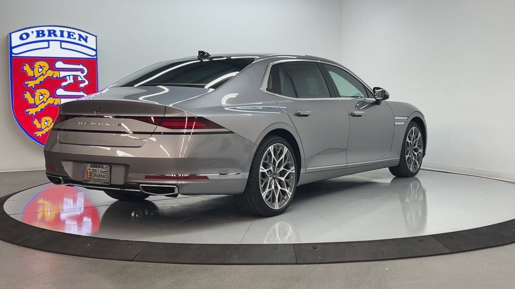 New 2026 Silver Genesis 3.5T e-SC image 5