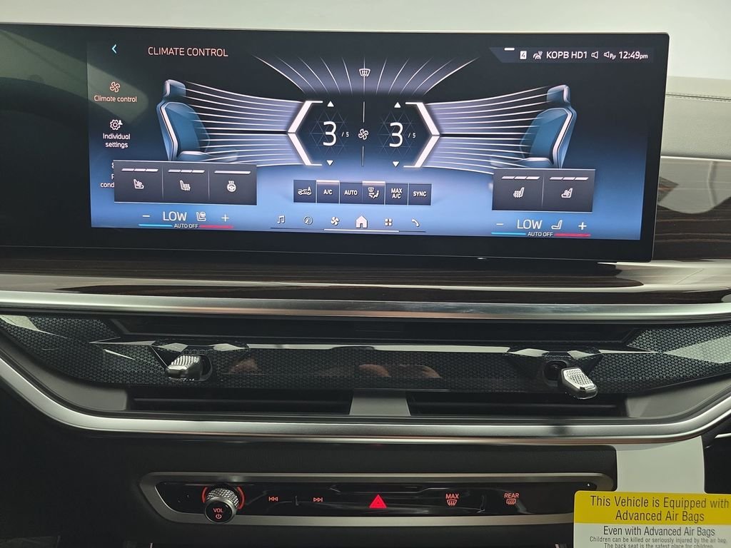 New 2026 Black Sapphire Metallic BMW xDrive40i image 24